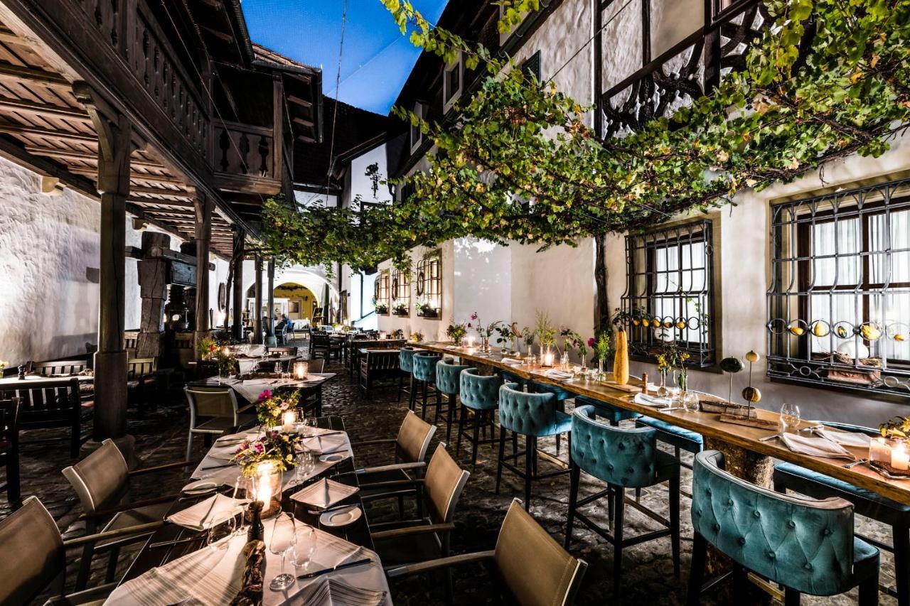 Romantik Hotel Zur Schwane Volkach Exterior photo